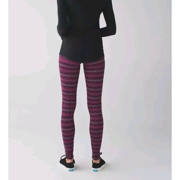 Lululemon Wunder Under Pant IIISpace Dye Twist Regal Plum Alarming Size 8 - Picture 7 of 7